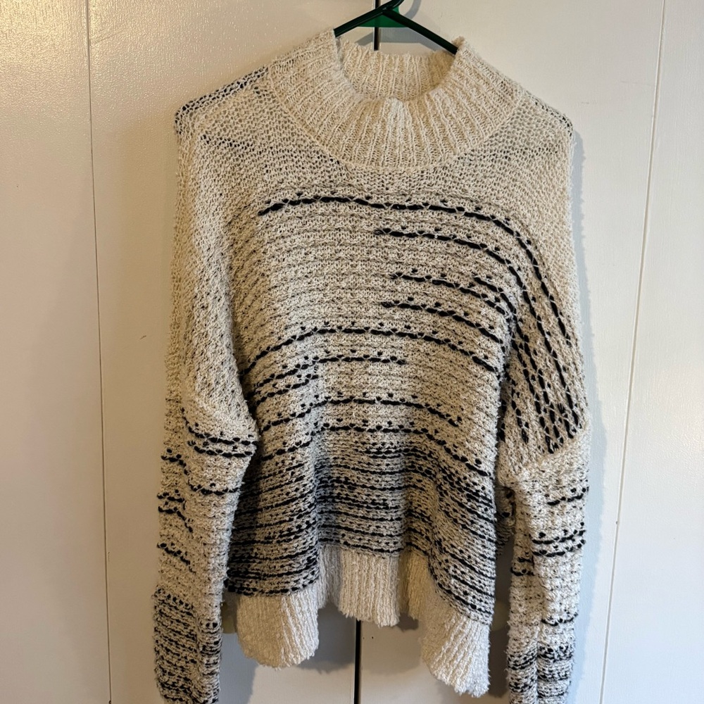 Knox Rose Textured Cream and Black Mock Turtleneck Sweater